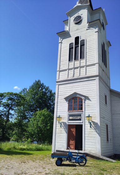 Die Kapelle im Dorf